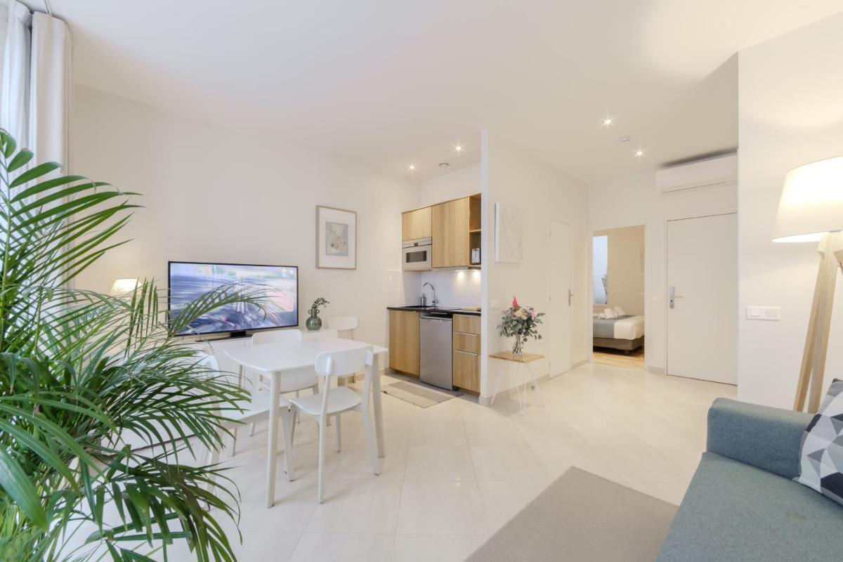 Jardin Saint Honoré Apartments - Housity