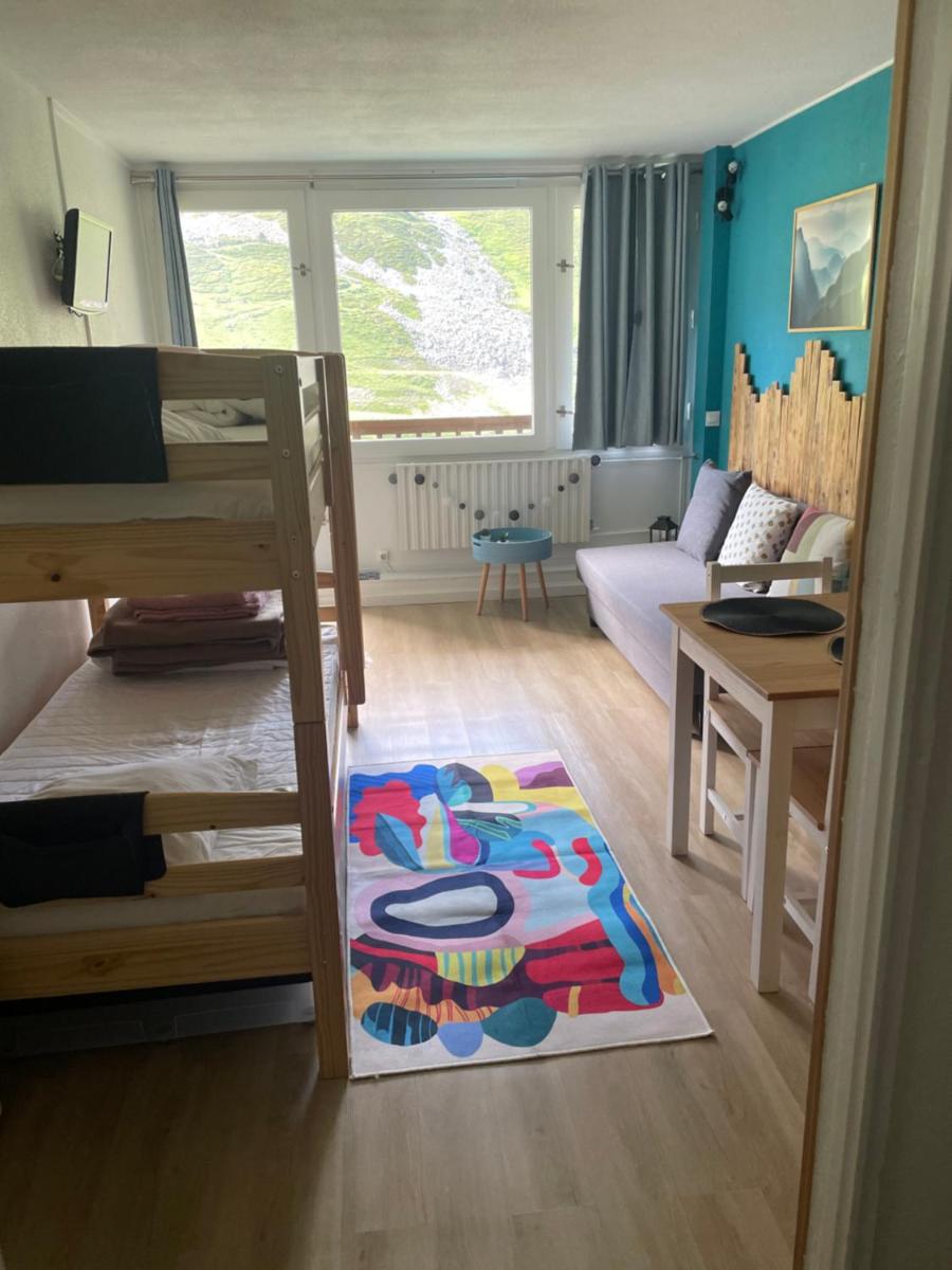 Studio mongie aux pieds des pistes avec balcon - Housity