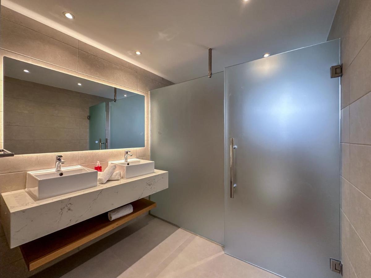 Suitetrails - Gorgeous 2 BR Luxury Apartment