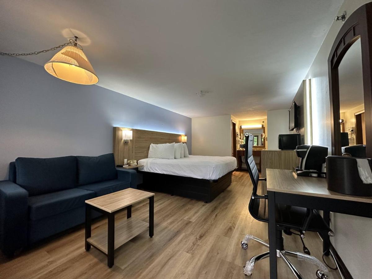 USA Inn - Housity
