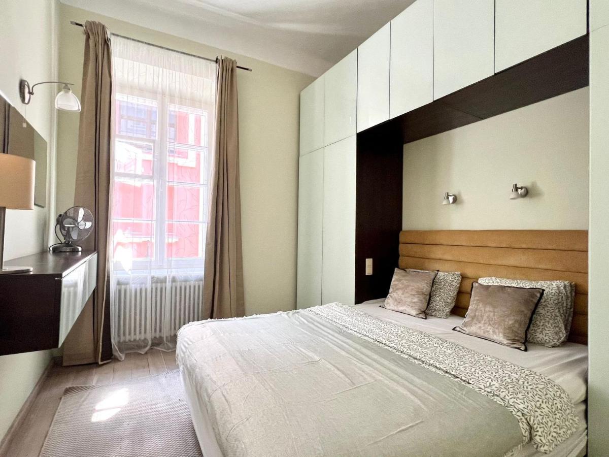 AAA STAY Premium Apartments Old Town Warsaw - Housity