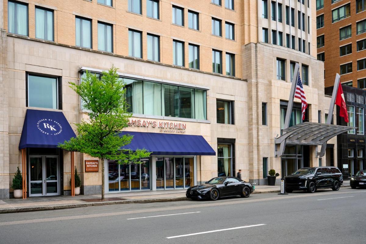 Mandarin Oriental, Boston - Housity