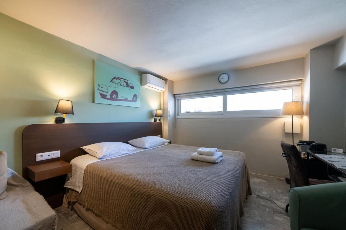 Pol's studio, Kalamata Mediterranean Apartments - Housity