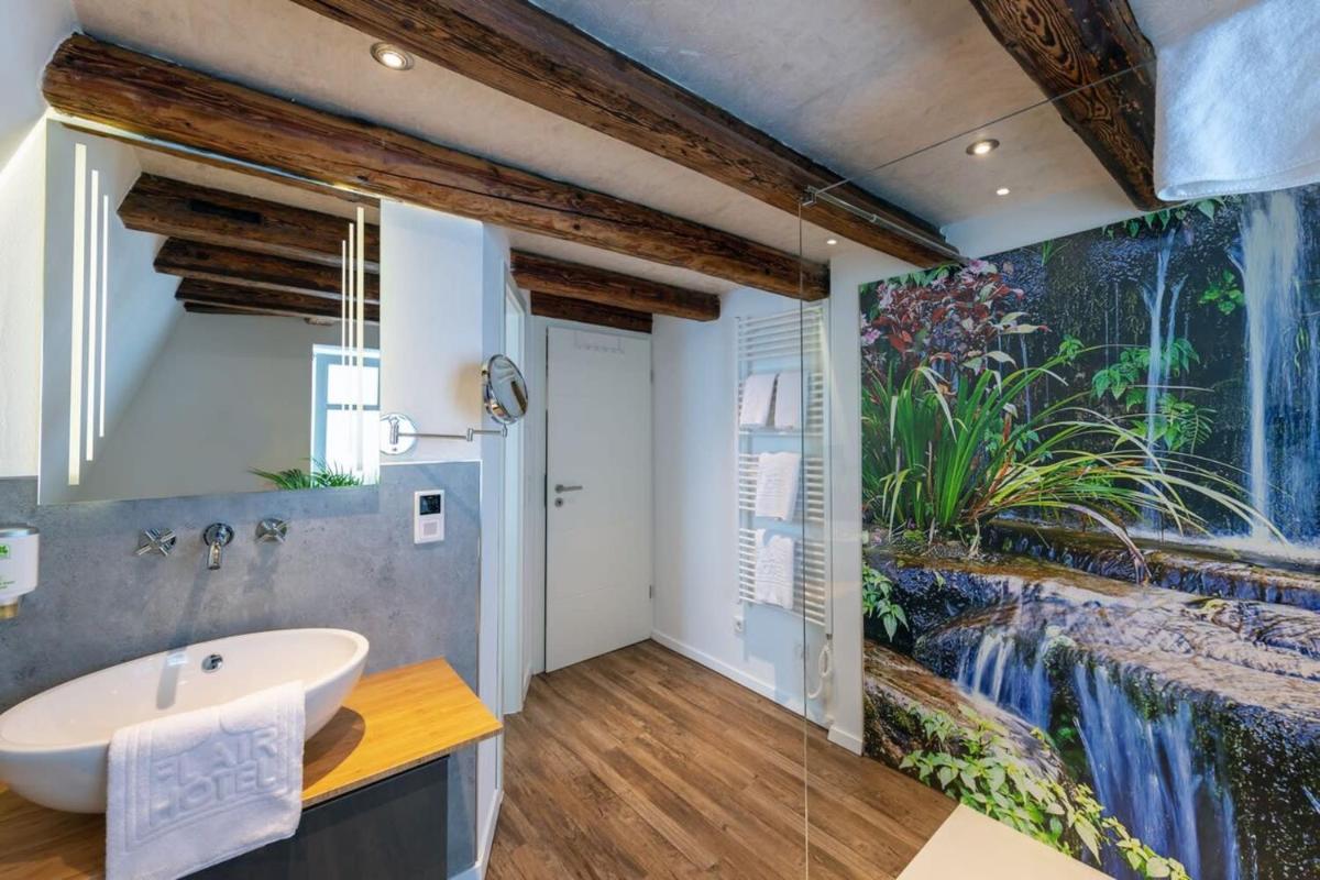 Flair Hotel Hopfengarten - Housity