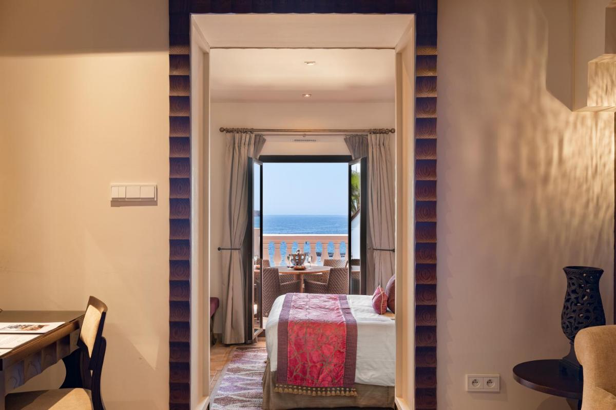 Un ou plusieurs lits dans un hébergement de l'établissement Tiara Miramar Beach Resort