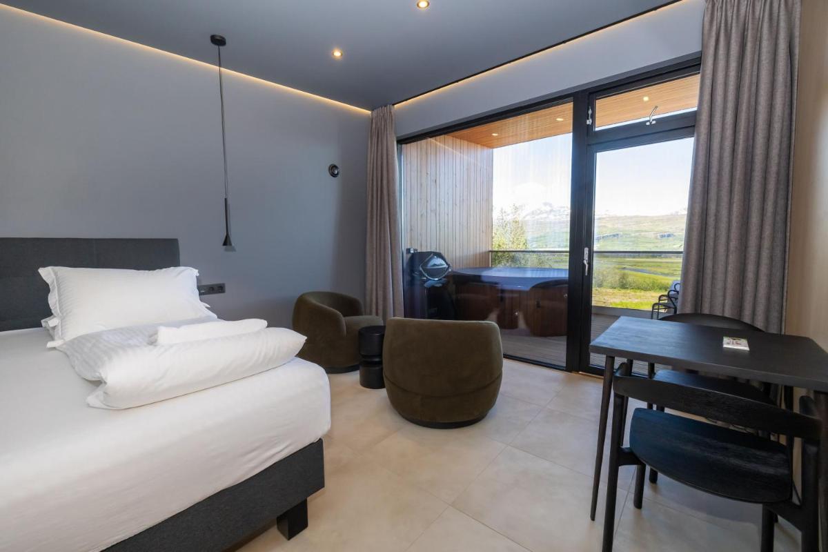Suitetrails - North Mountain View Suites
