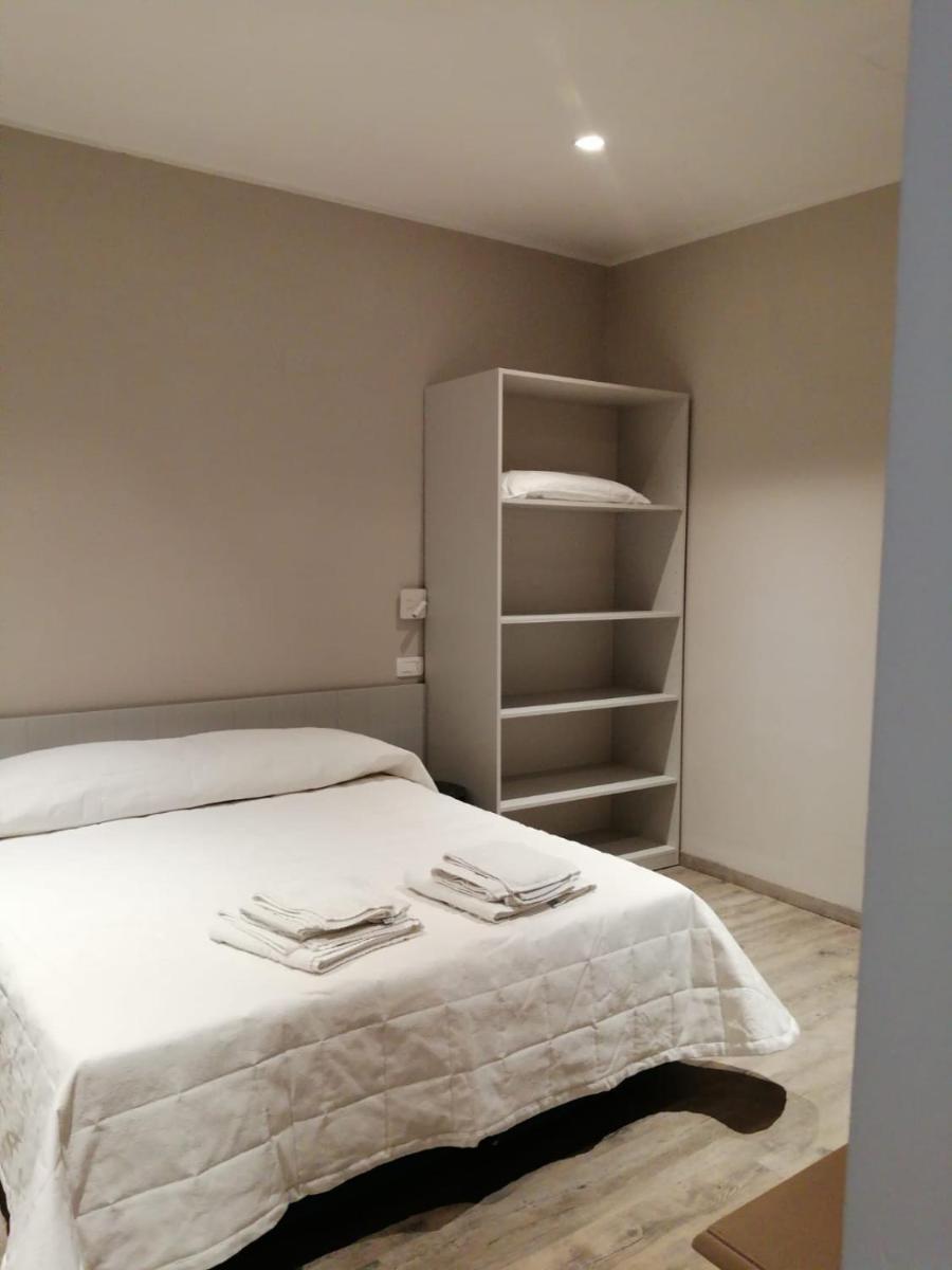 Suite Apartments - Housity