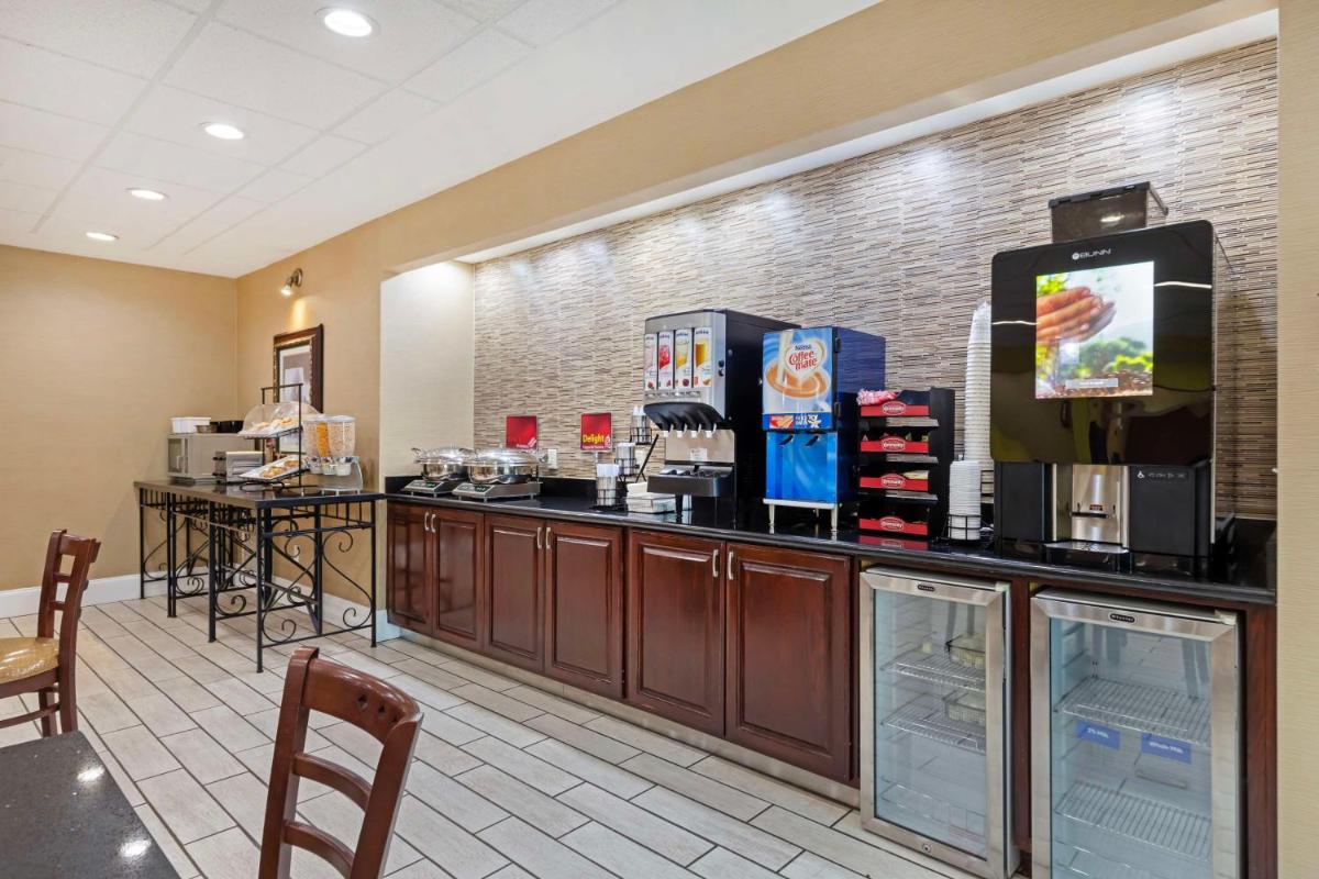 Best Western Plus Greenville South - Housity