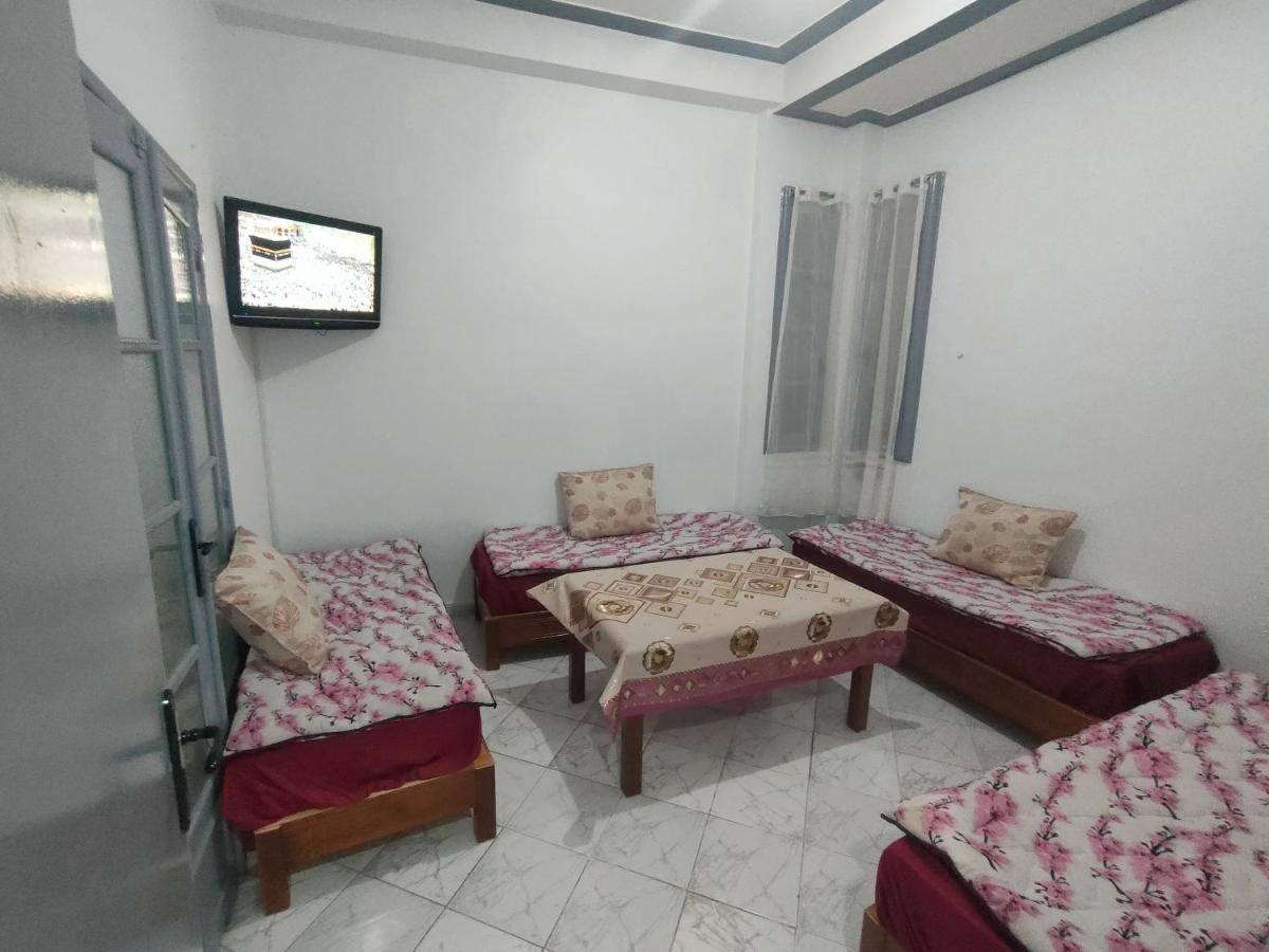 Suitetrails - Tlemcen appartement plein centre ville neuf 1ère etage