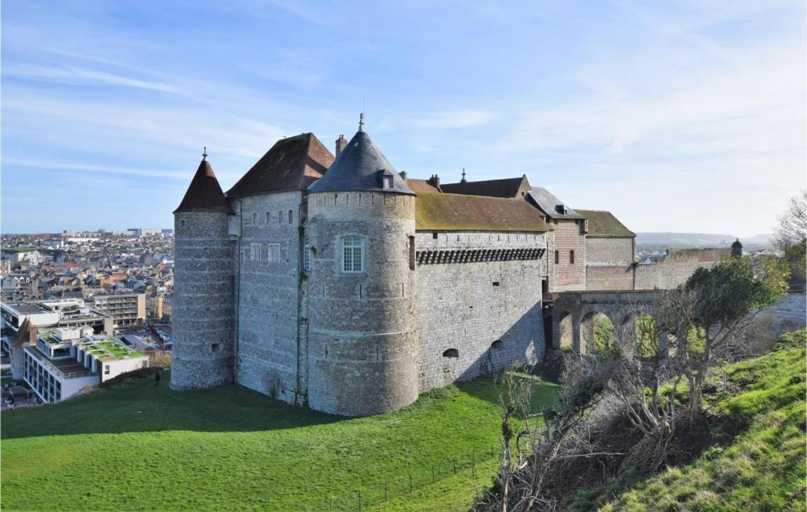 ENTRE Terre ET Mer - Housity