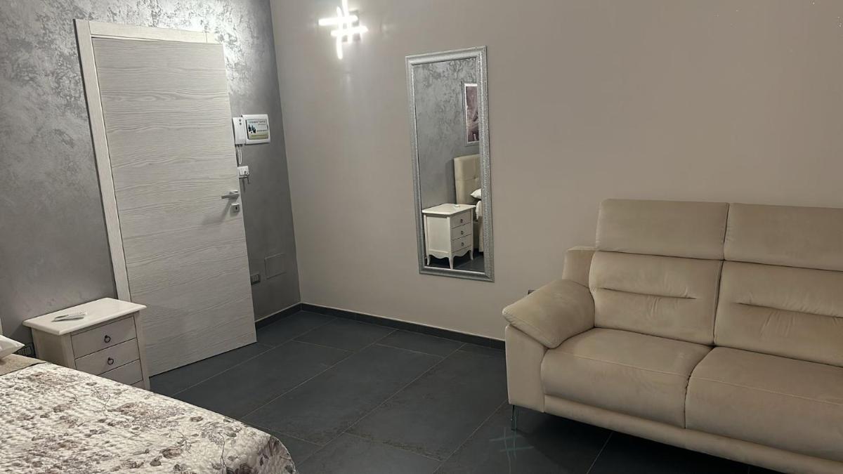 Li Cumpari salentini - Housity