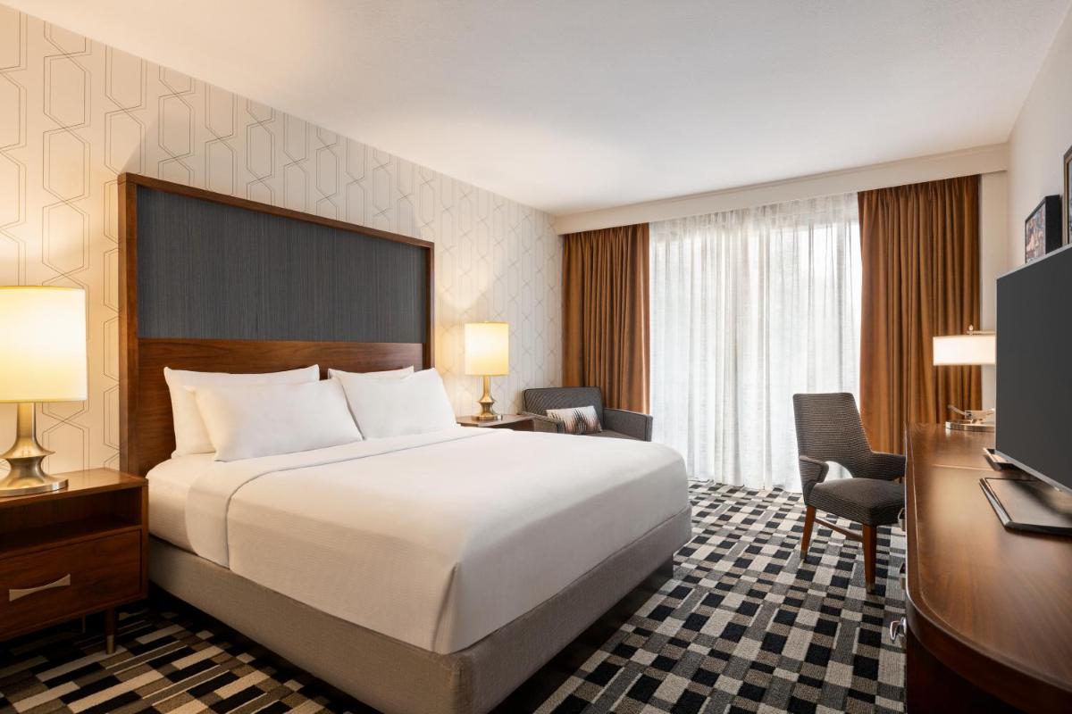 The American Hotel Atlanta Downtown, Tapestry Collection by Hilton - Housity