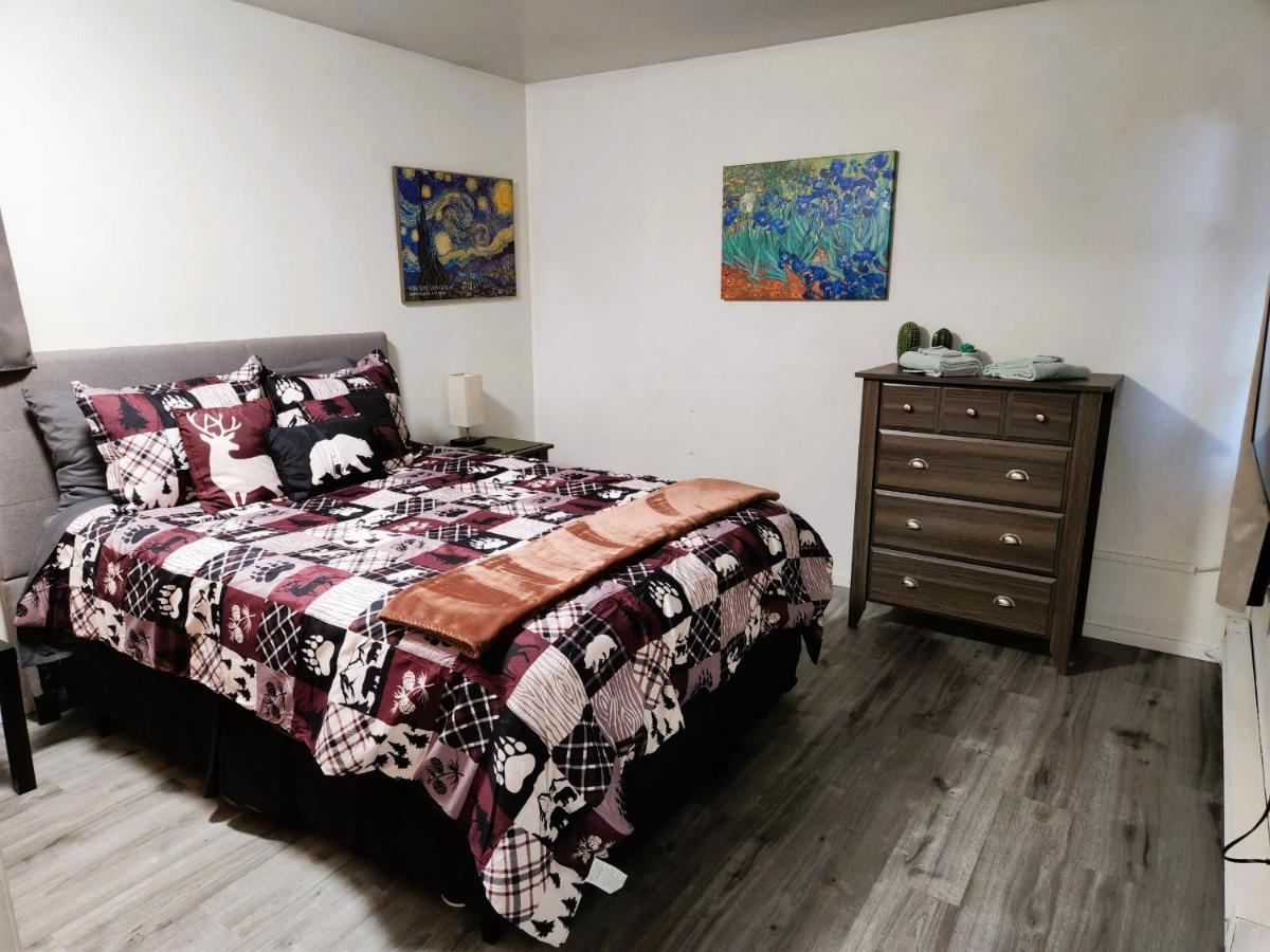 NEW! Cozy & Secluded House w/Deck - Near Yosemite! - Housity