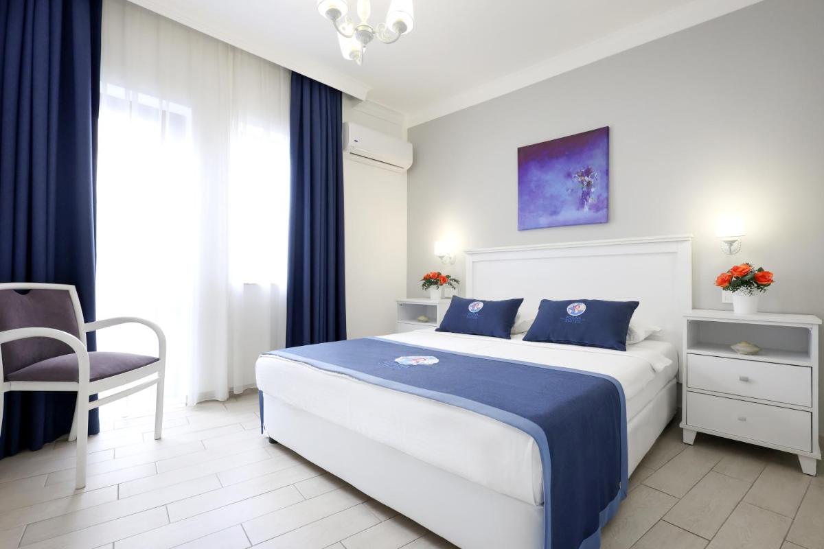 Rodina Suites Hotel - Housity