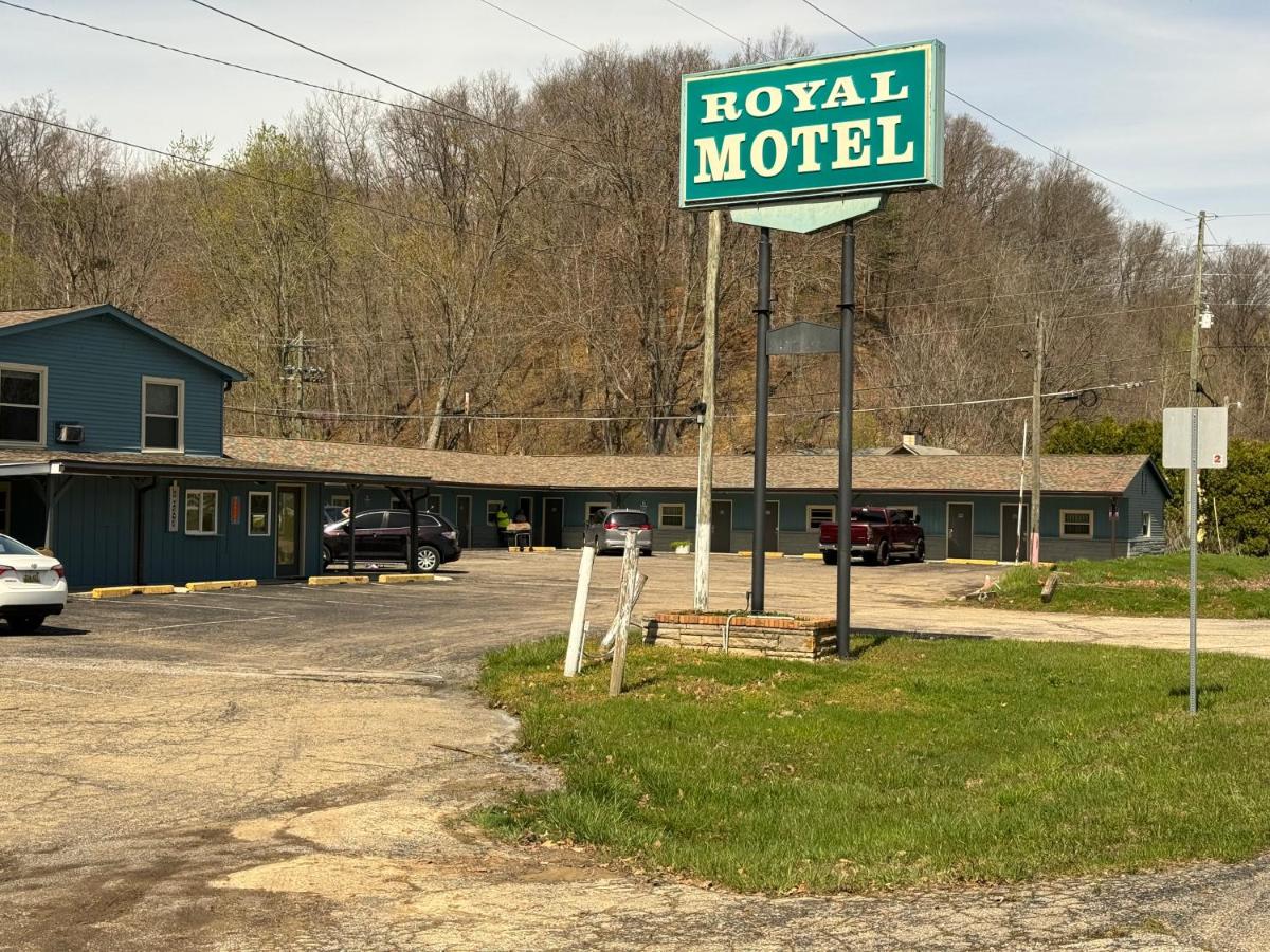 Royal Motel - Housity