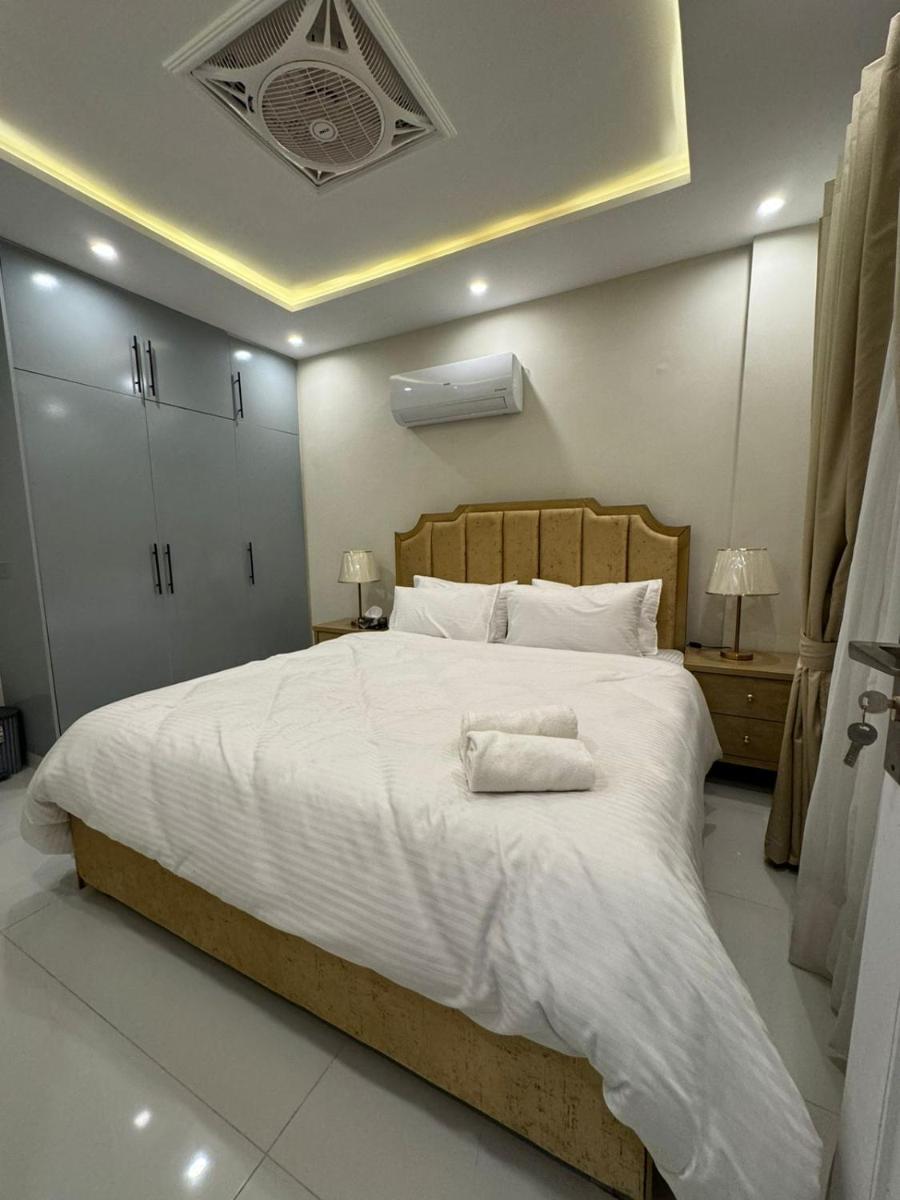 Suitetrails - Imam Urban Condominium