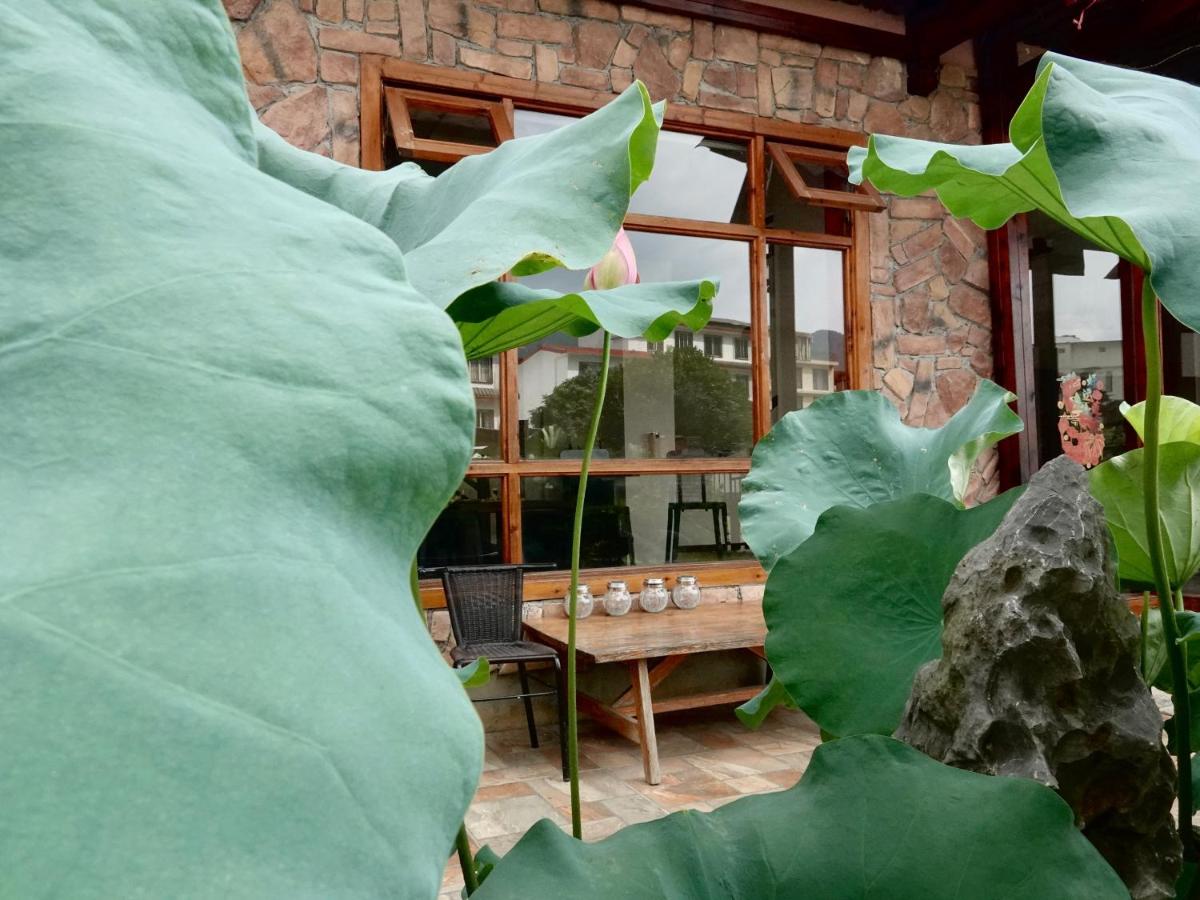 Yangshuo Xiao Long River Hotel - Hizvo
