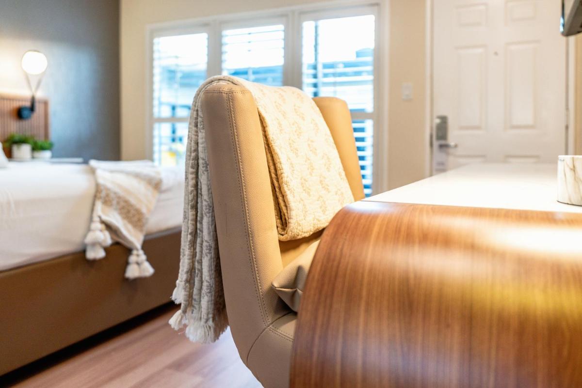 LYFE INN & SUITES by AGA - Beverly Hills - Housity