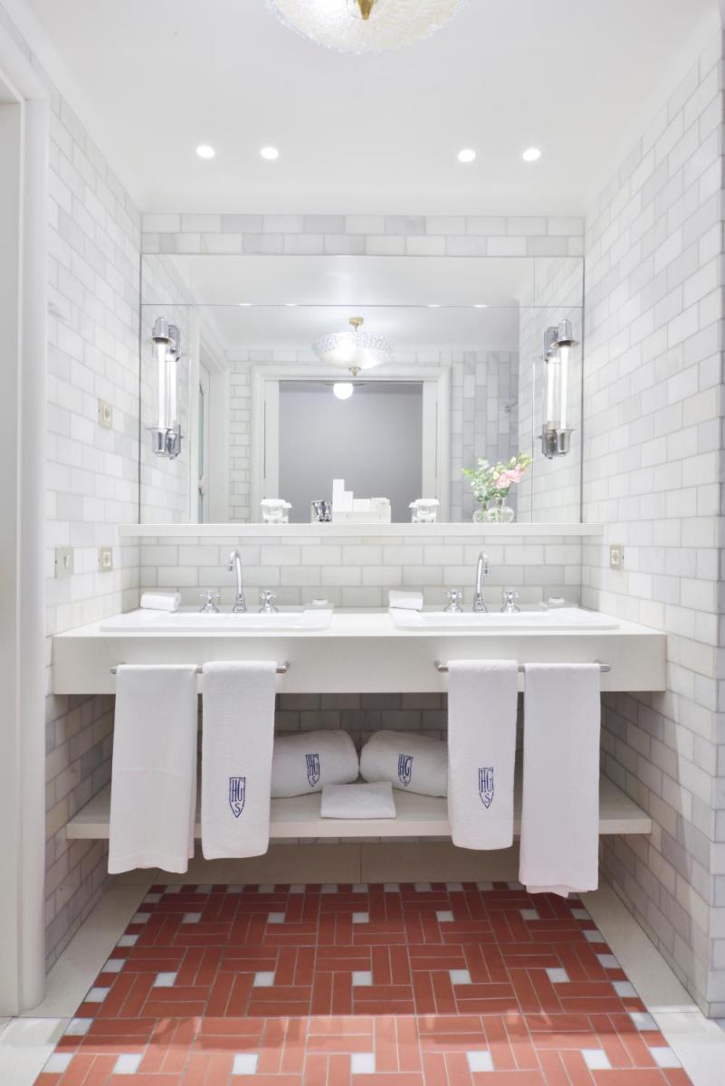 Un baño de Hostal de la Gavina GL - The Leading Hotels of the World