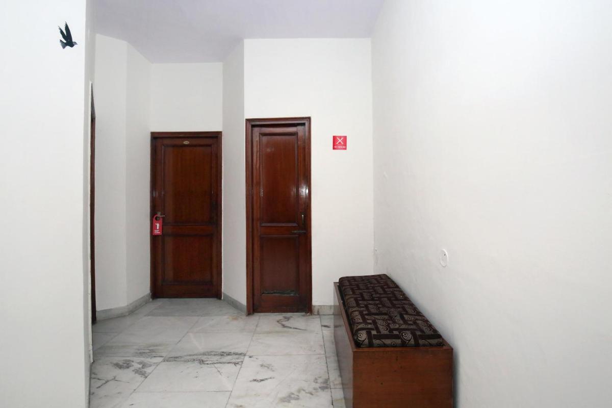 Hotel O Skylark - Housity