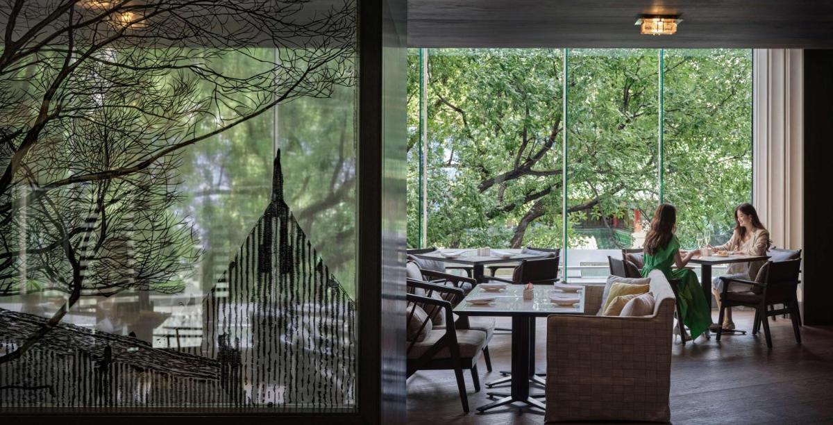 Grand Hyatt Beijing - Housity