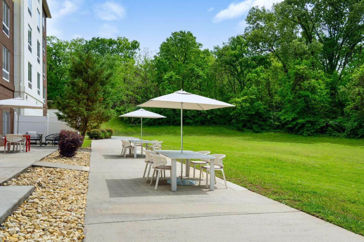Hilton Garden Inn Huntsville South/Redstone Arsenal - Housity