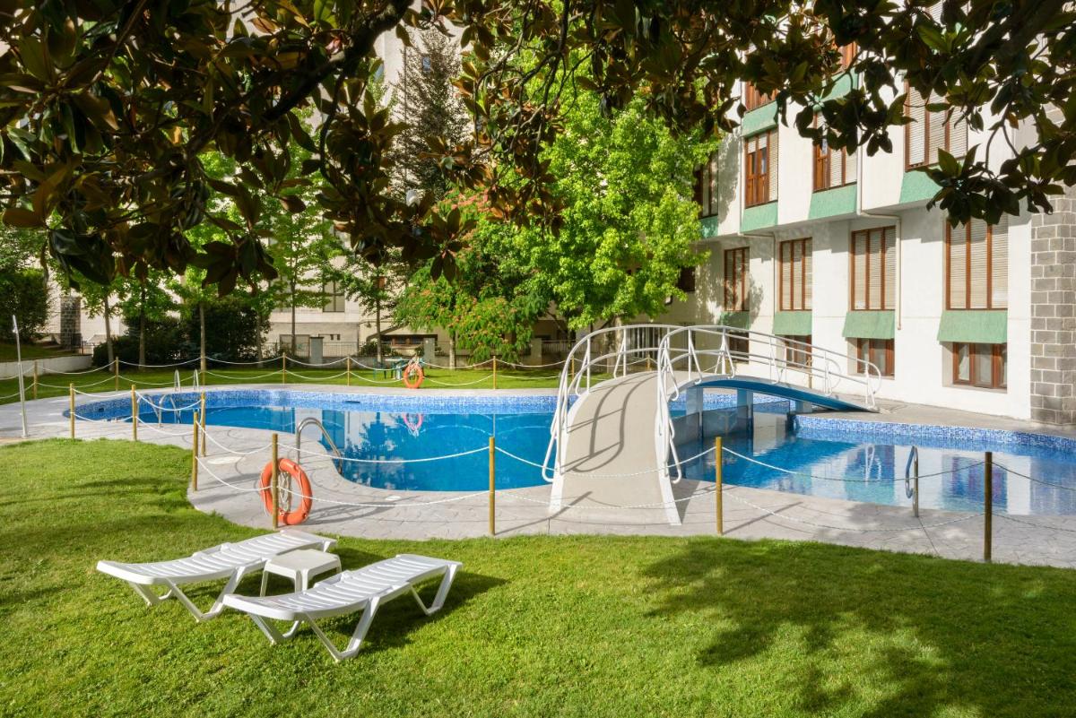Gran Hotel de Jaca - Housity