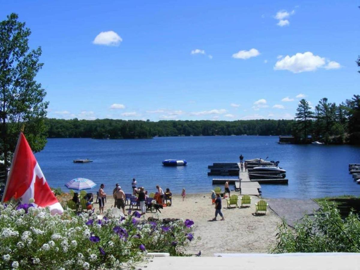 Bunkie 4 At The Lake On Muskoka Shores - Housity