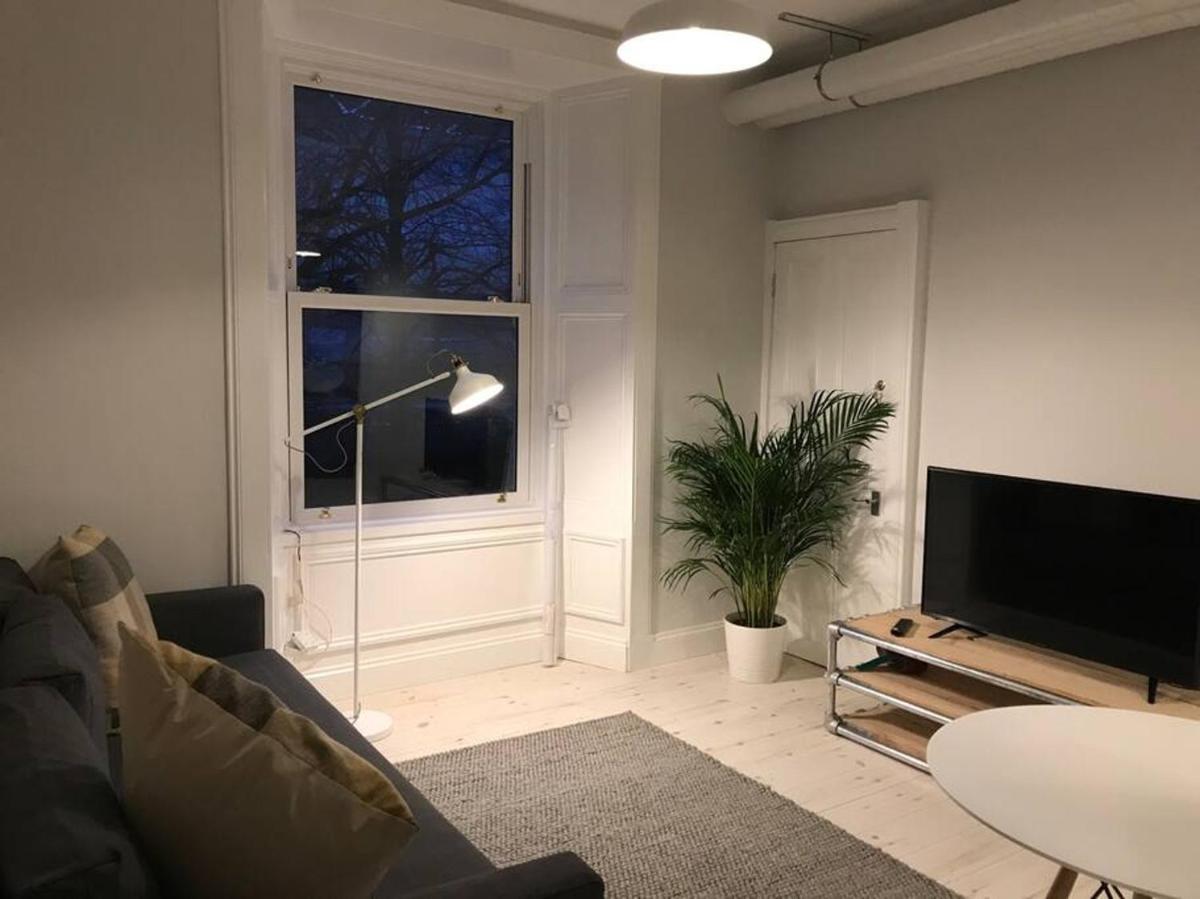 Relax In Style In Edinburghs Buzzing West End - Housity