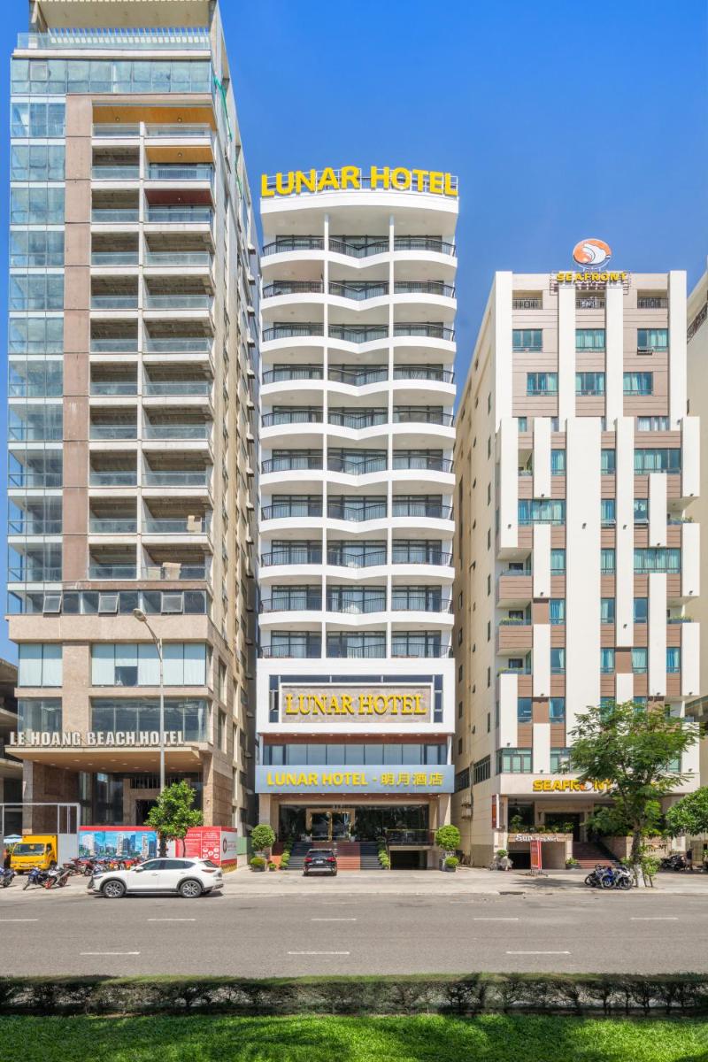 Lunar Hotel Danang - Hizvo
