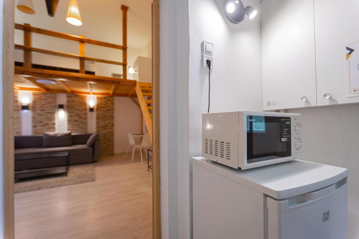 Cosy flat with balcony - Housity