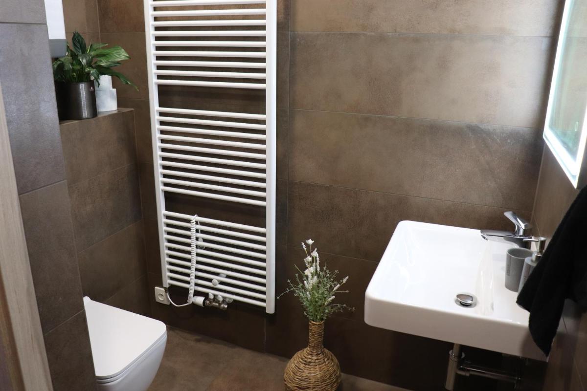 Apartmány B. Němcové - Housity