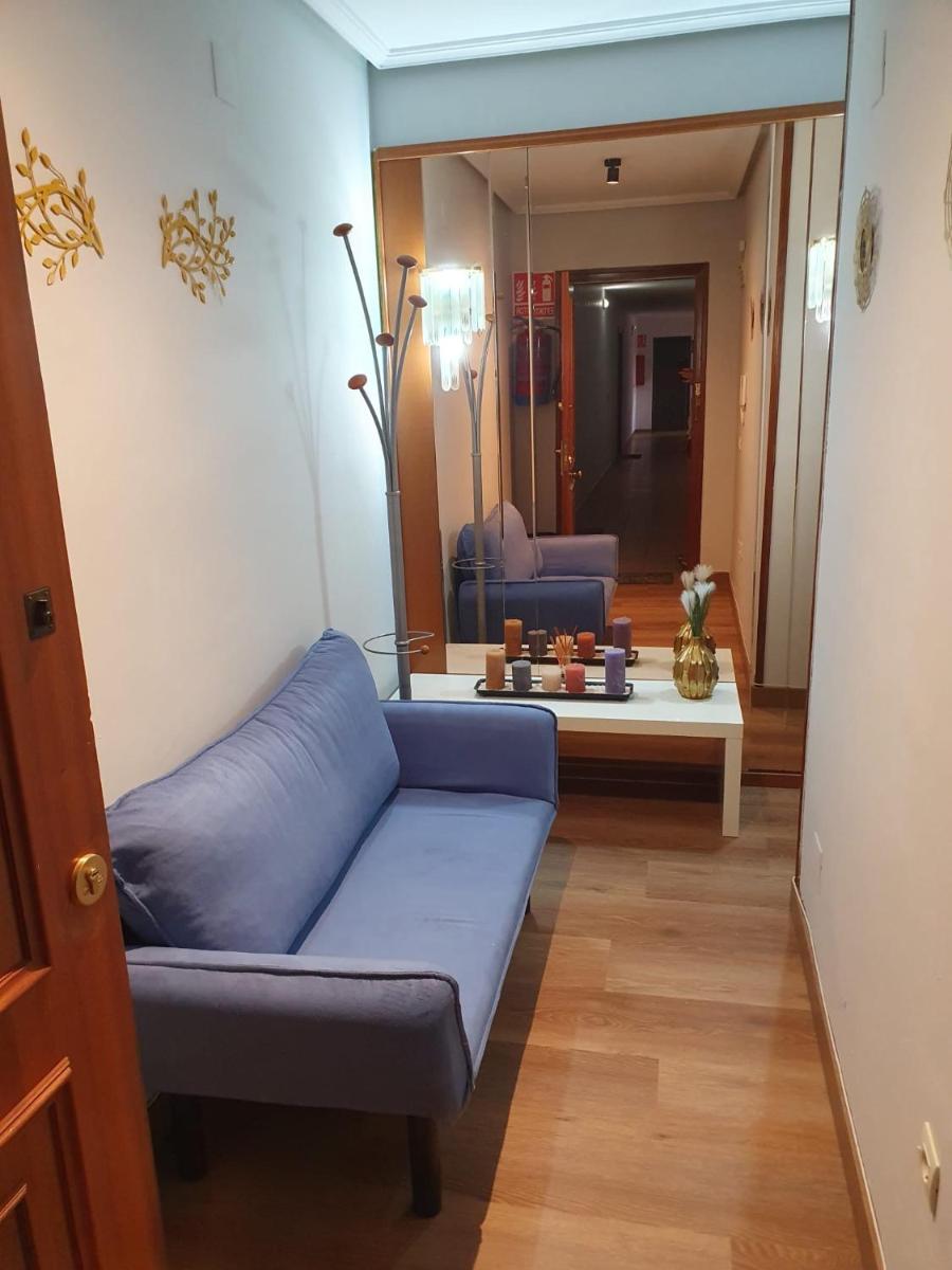 VISTAS MONTE NARANCO Apartamento CON PARKING 5euros al dia - Hizvo