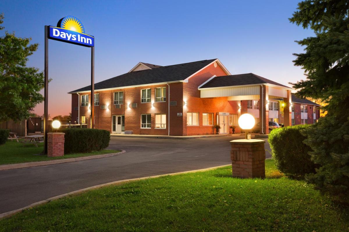 Days Inn by Wyndham Stouffville - Housity