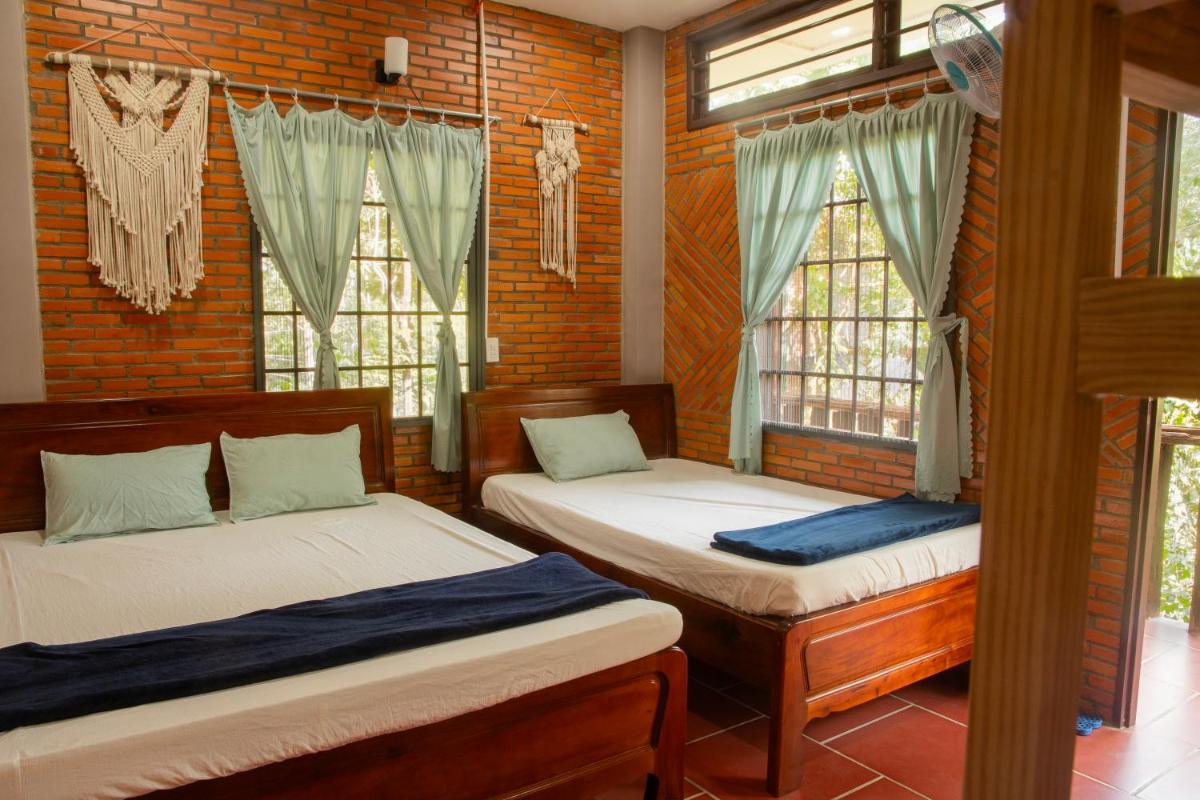 Nui Tuong Village Stay - Housity