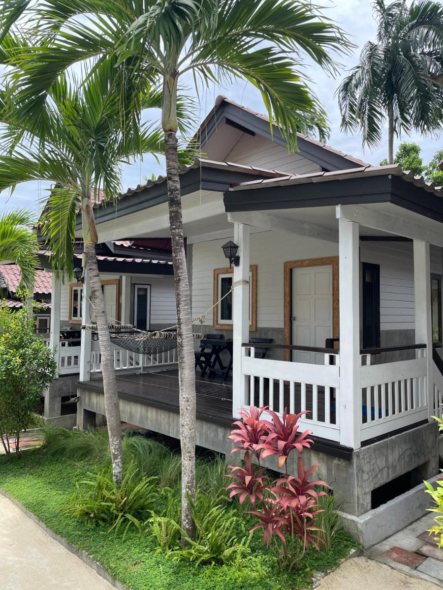 See Through Resort Haad Yao - Housity