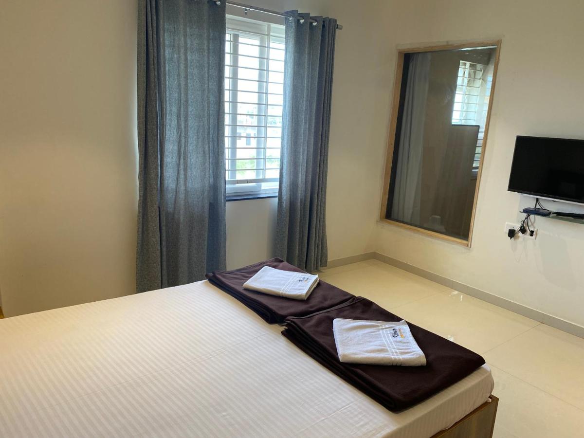 Kiran Comforts - Housity