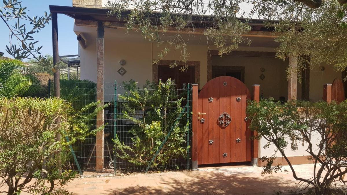Charming Apartment in Sciacca with Shared Pool 50 sqm - Housity