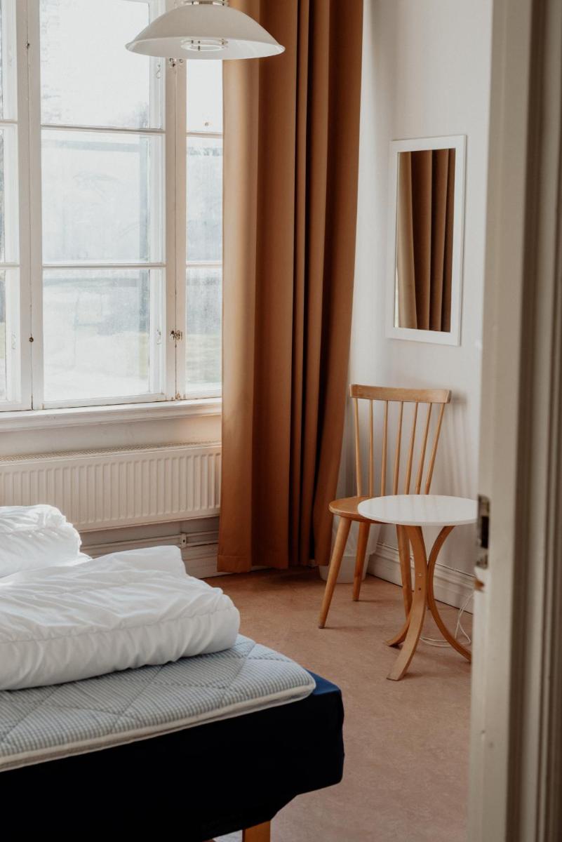 Ediths Pensionat - Housity