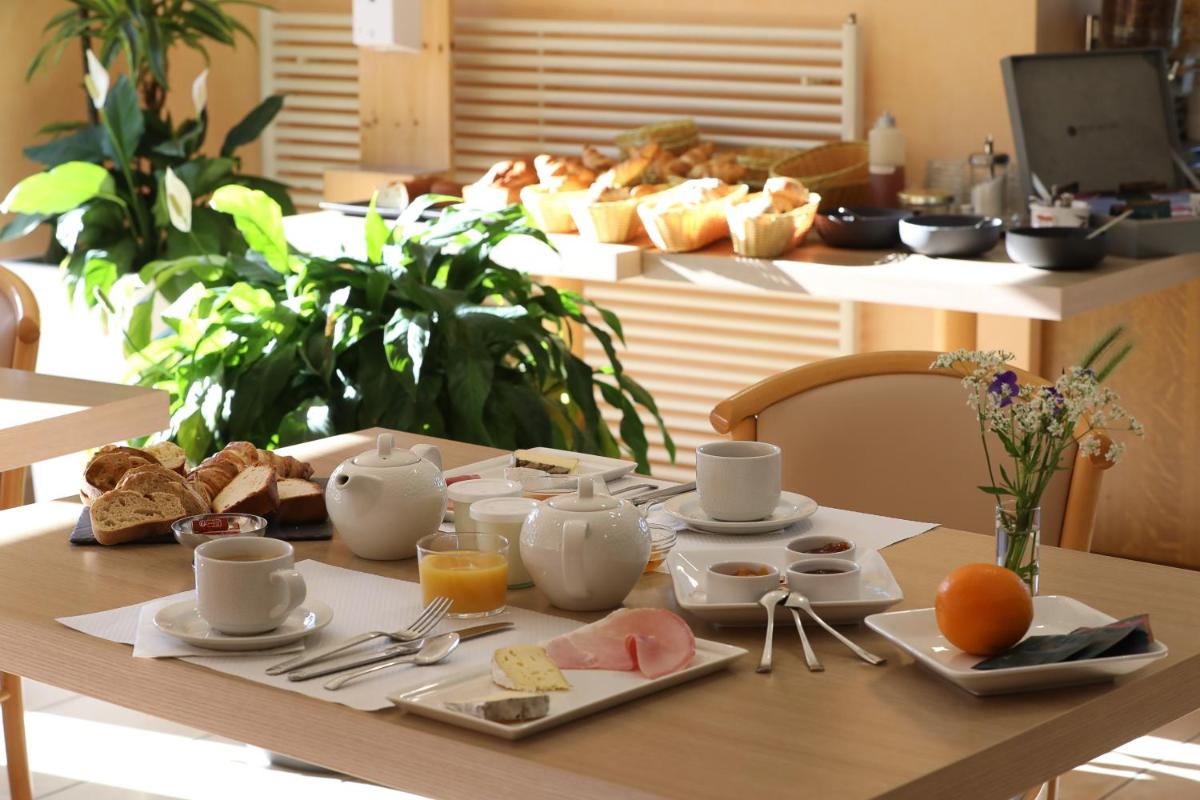 Nourriture dans l'hôtel ou à proximité