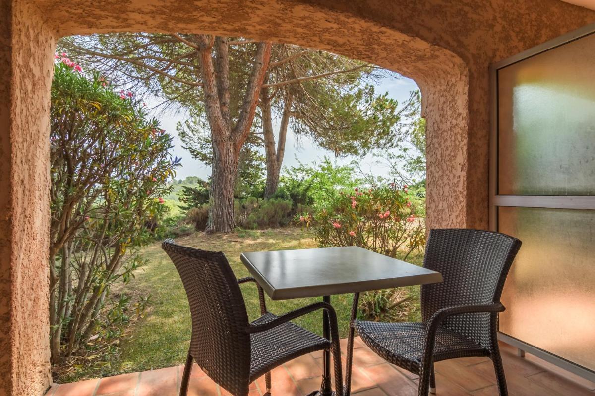 Castel 'Provence - Housity