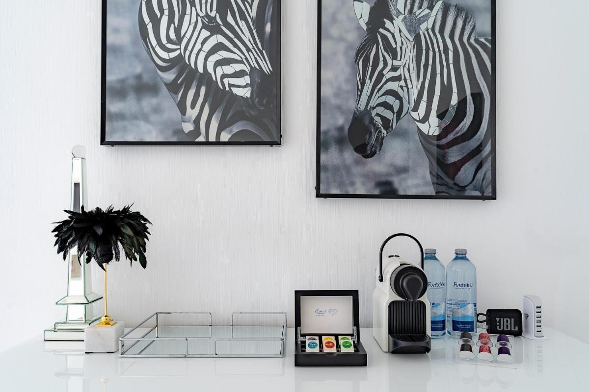 Imagen de la galería de Lani's Suites de Luxe - Adults Only, en Puerto del Carmen