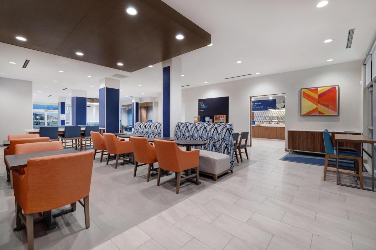 Holiday Inn Express & Suites Chino Hills, an IHG Hotel - Housity