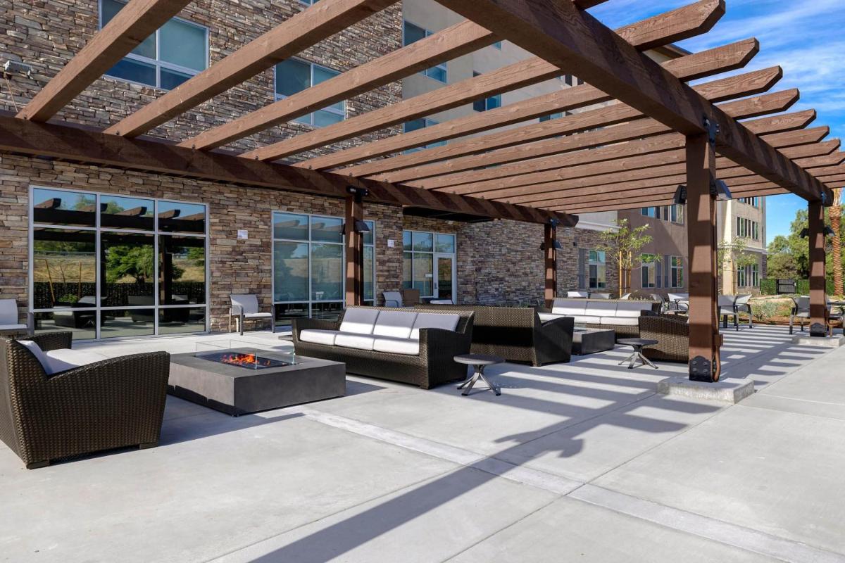 Holiday Inn Express & Suites Chino Hills, an IHG Hotel - Housity