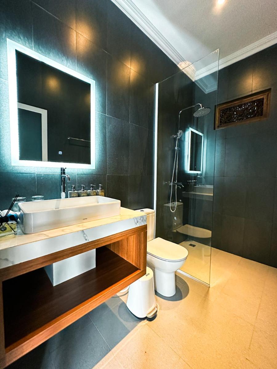 Villa Borobudur Resort - Housity
