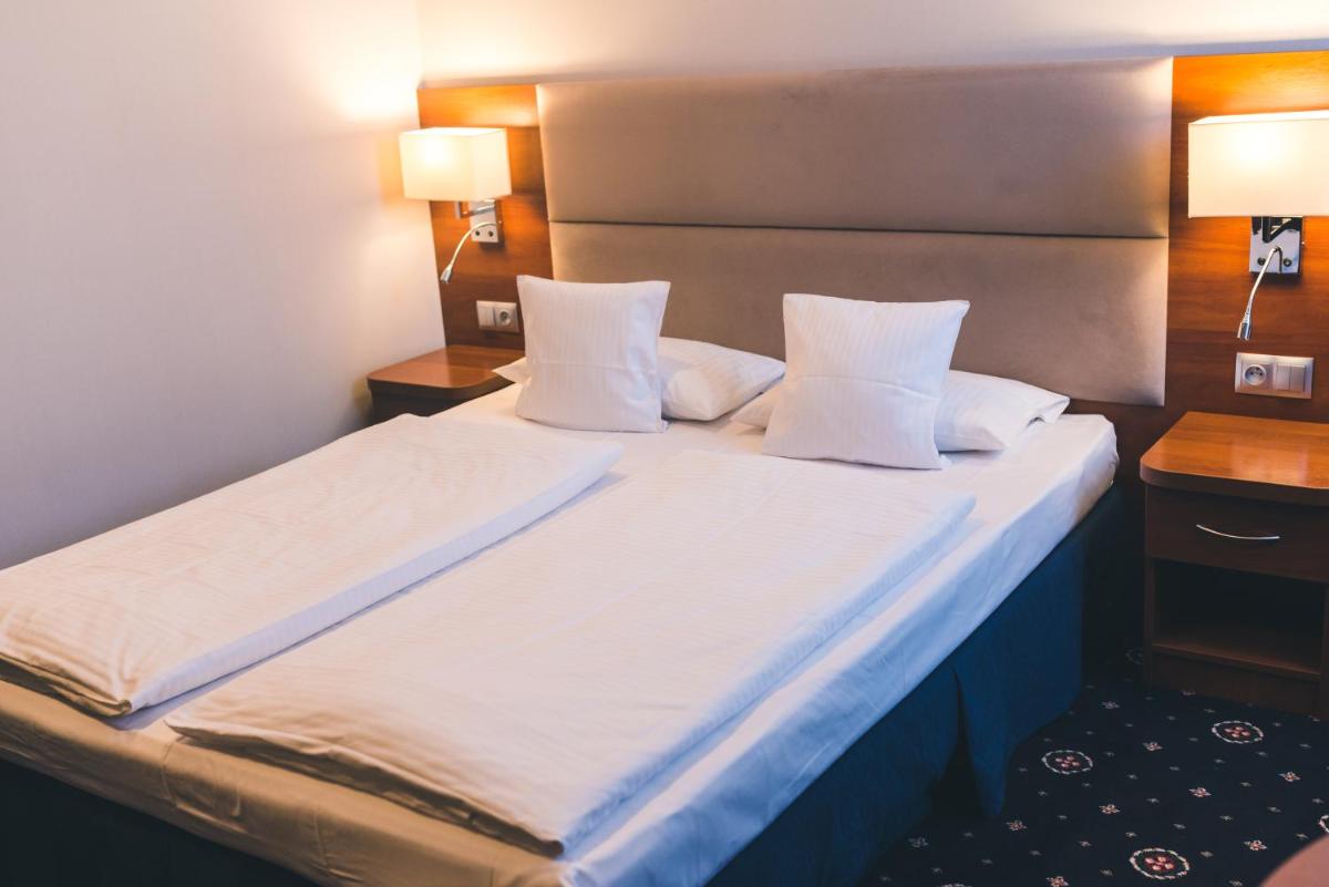 ParkHotel Łysoń - Housity