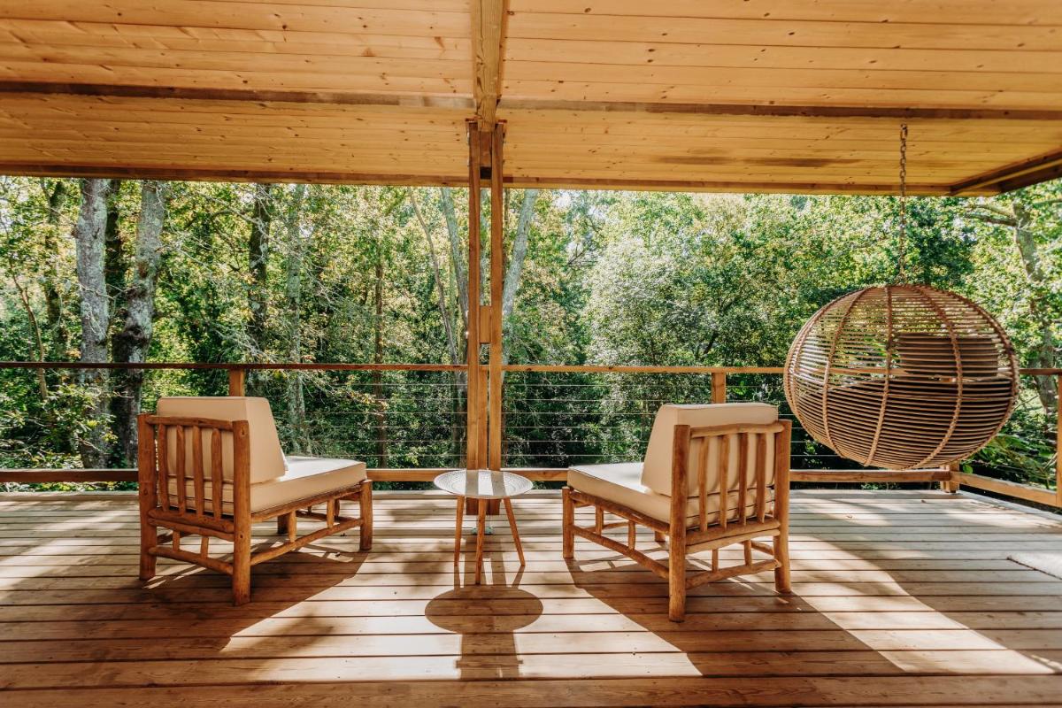 Balcon ou terrasse dans l'établissement Les Frères Ibarboure - Hôtel 4 étoiles, Spa extérieur sensoriel et Restaurant étoilé à Bidart