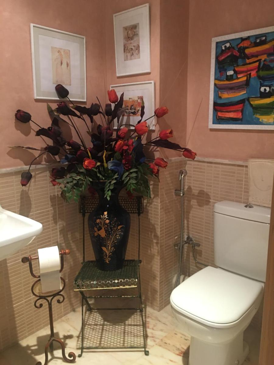 The Room - Housity