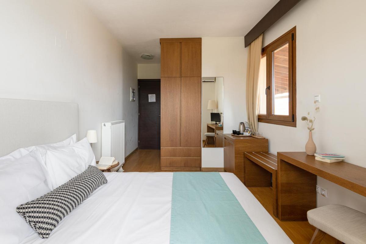 Blue Bay Halkidiki - Housity
