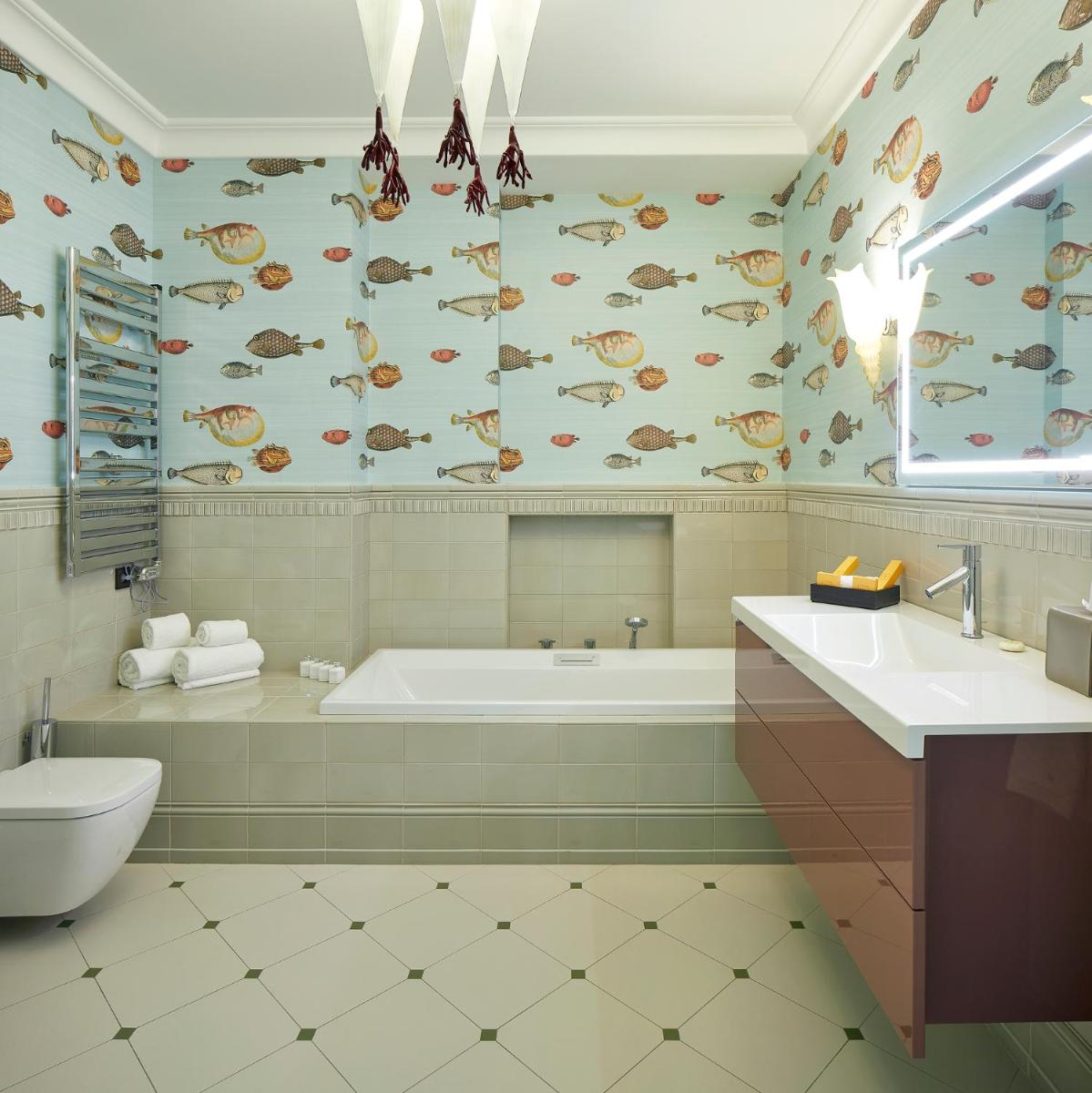 Un baño de Alàbriga Hotel GL